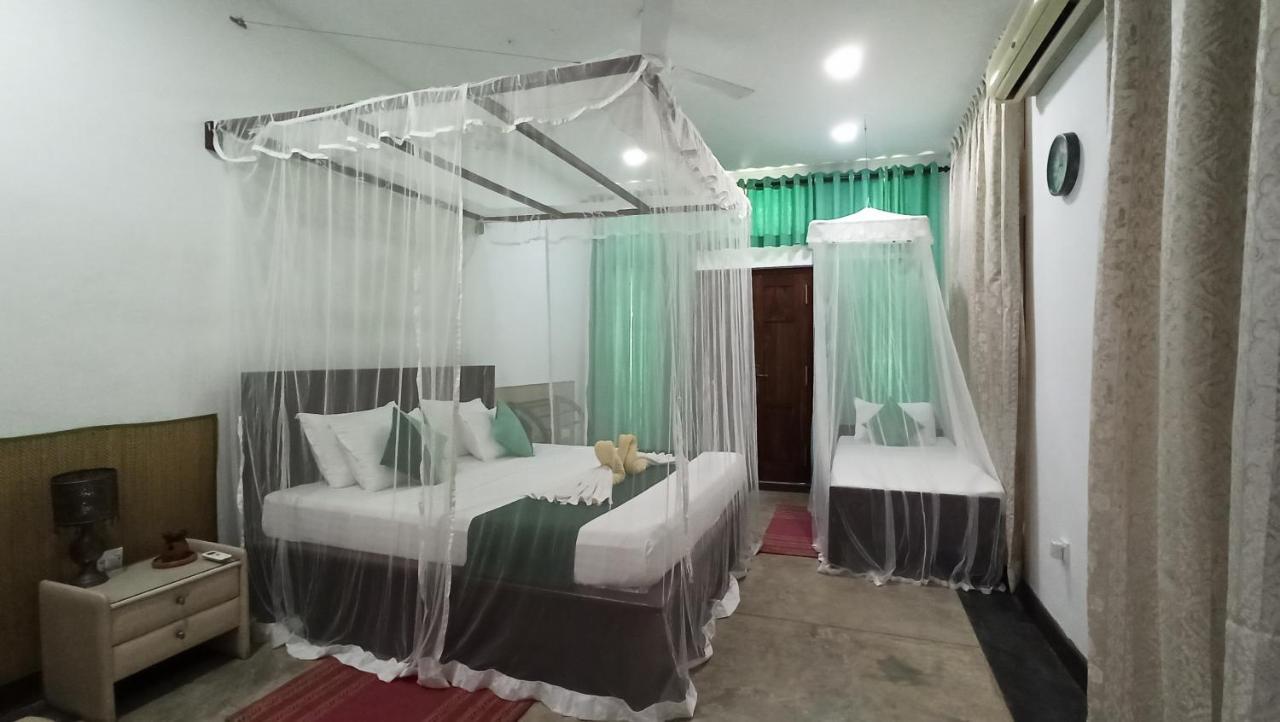 Butterfly Jewel Bed & Breakfast Unawatuna Exterior foto